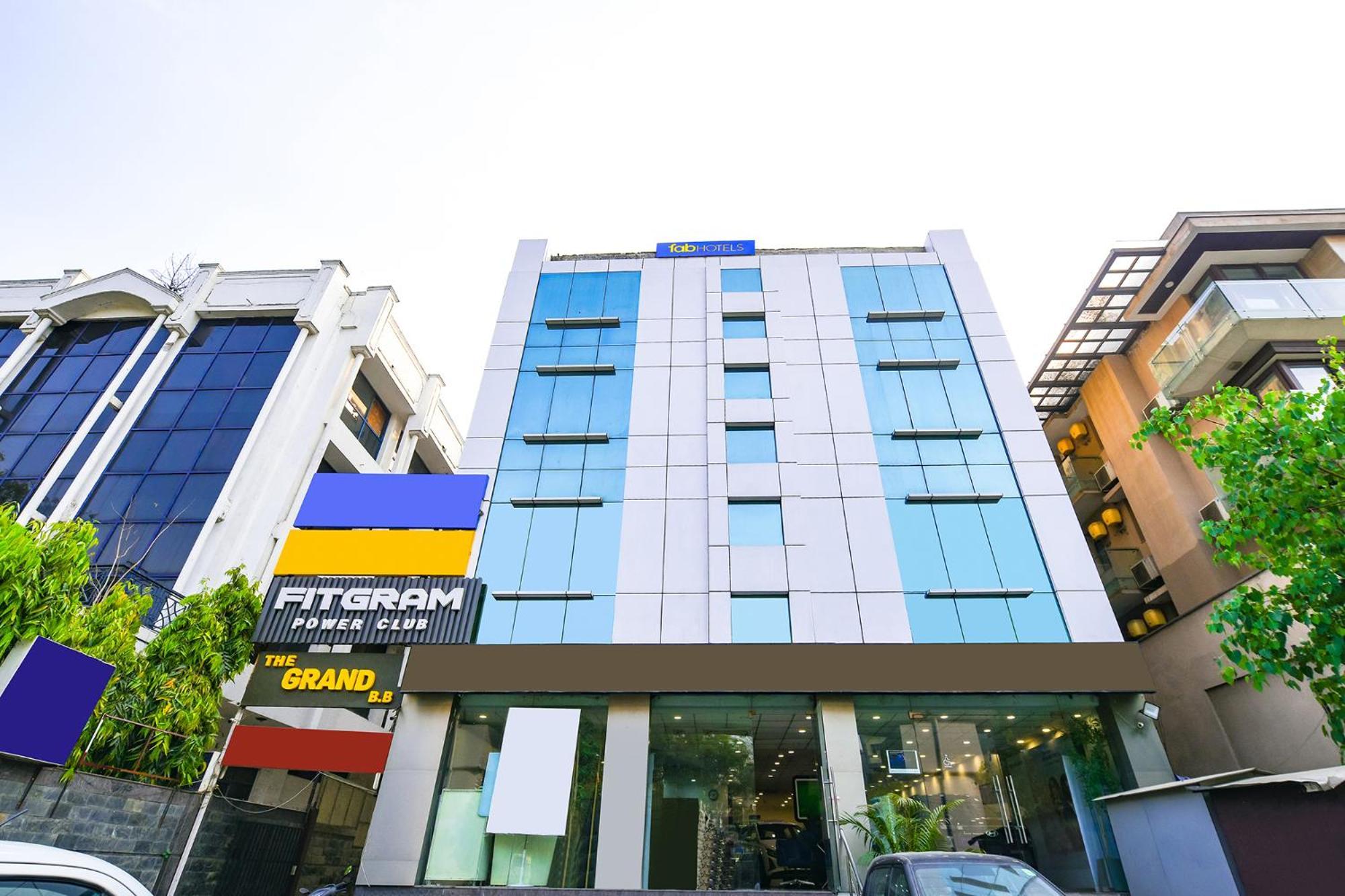 Fabhotel Grand Boutique New Delhi Buitenkant foto